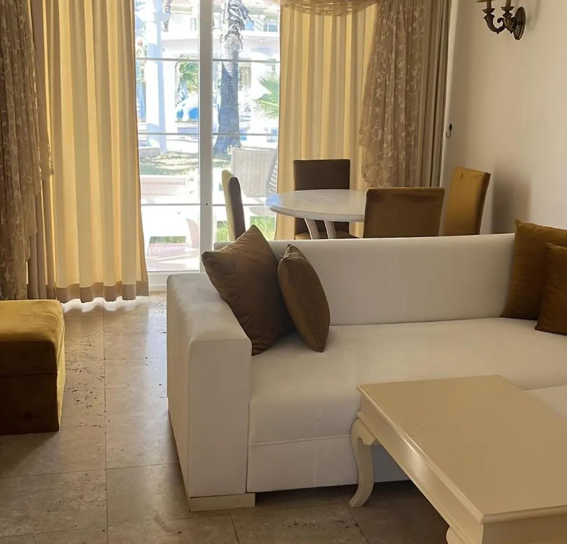 Villamel Fethiye 0*,